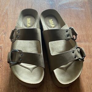 MIA Quianna Sandals